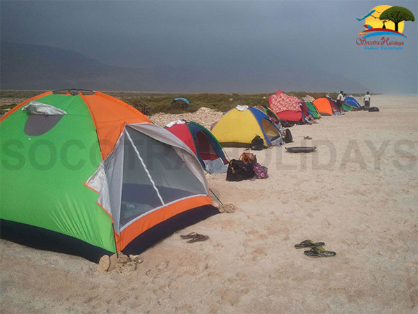camping on Qadama
